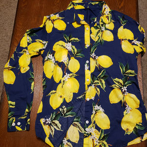 Light weight navy button up with lemon print